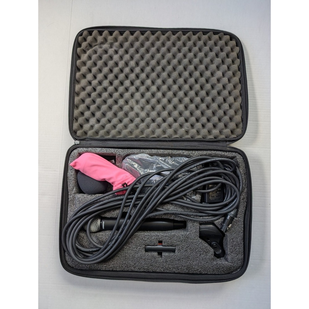 Shure BLX2/SM58 Microphone w/ GLXD4 Receiver & Beyerdynamic M300N(C) and Cords